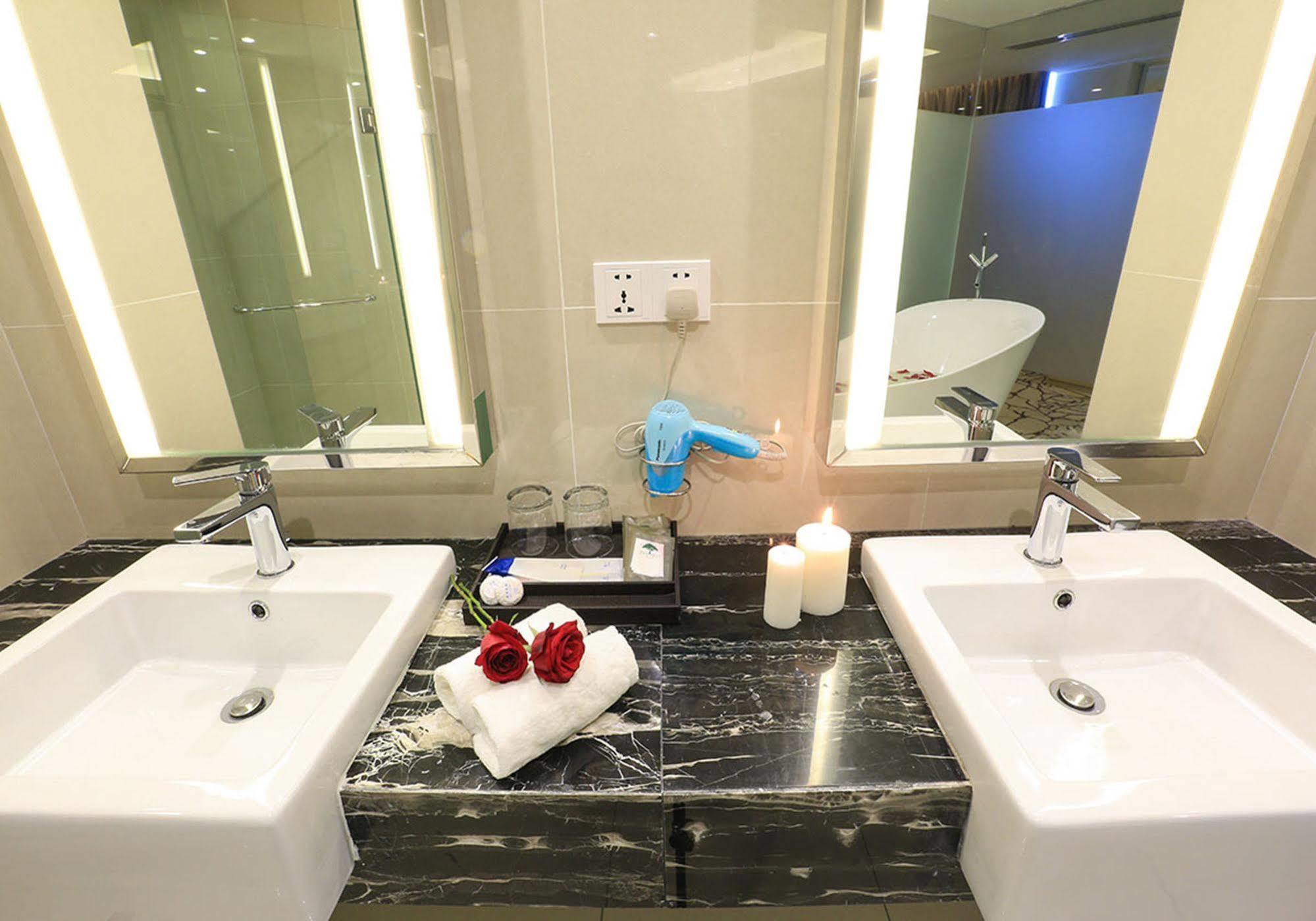 Eco Tree Hotel, Melaka Εξωτερικό φωτογραφία